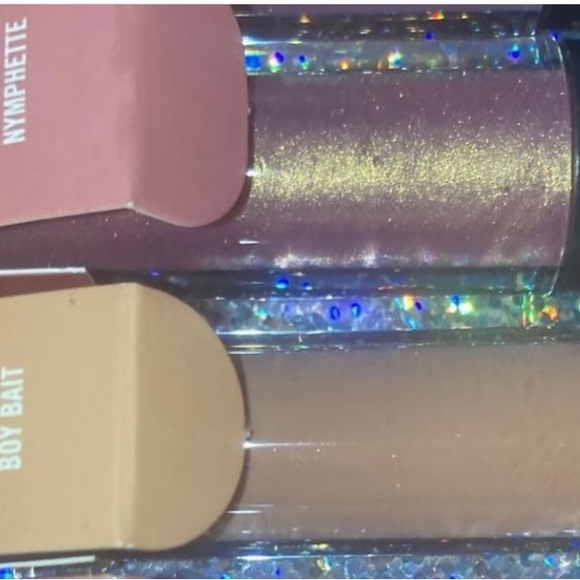 x1 MAC NYMPHETTE LIPGLASS GLOSS BRAND NEW BOXED - Picture 4 of 8